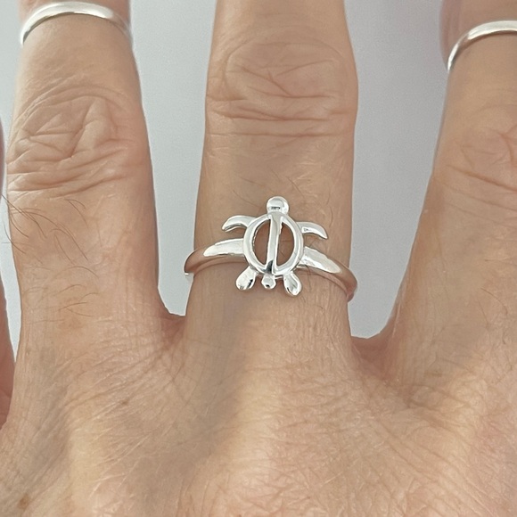 Sterling Silver High Polish Open Turtle Ring, Silver Rings, Ocean Animal Ring - Picture 12 of 13